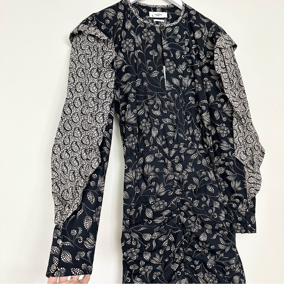 Isabel Marant Robe Lexini Dress in Black - Picture 5 of 16